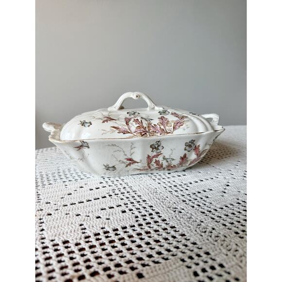 Vintage John Maddock & Son England Royal Vitreous Rectangular Floral Lidded Dish - Picture 1 of 7